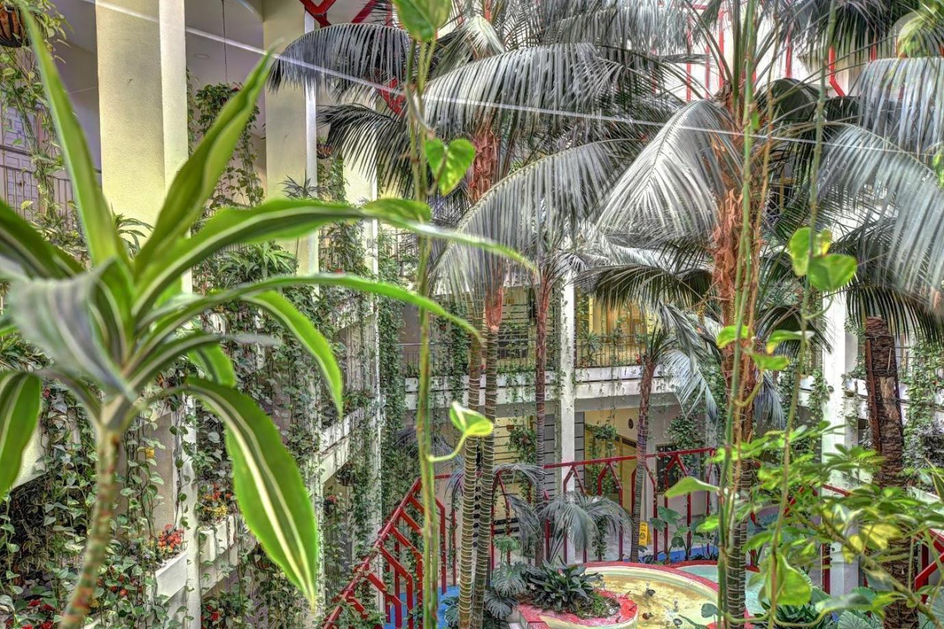 Benalbeach Relaxing Garden View