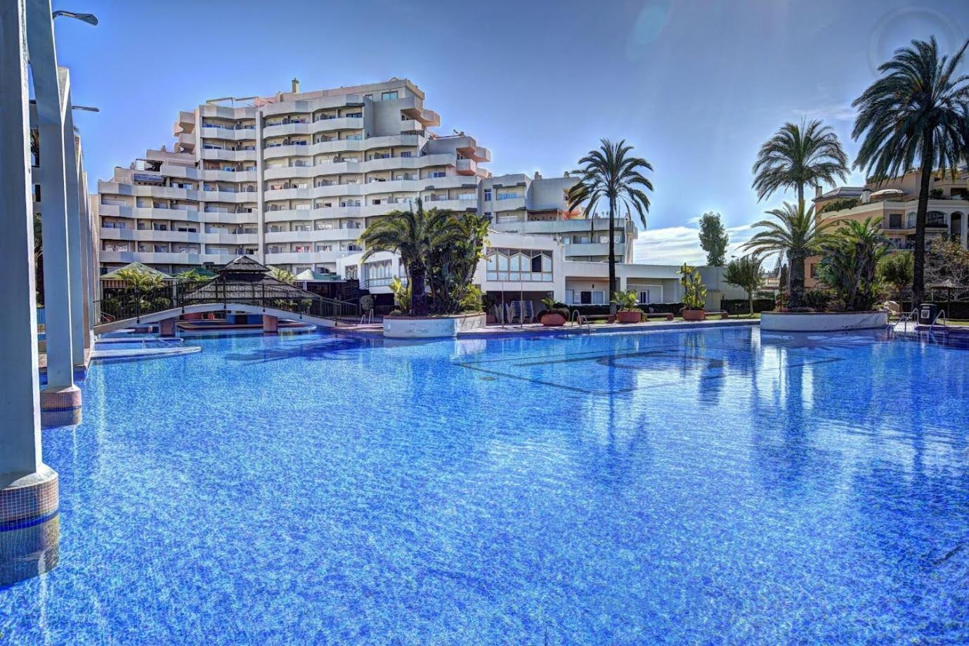 Benalbeach Relaxing Garden View Apartment *